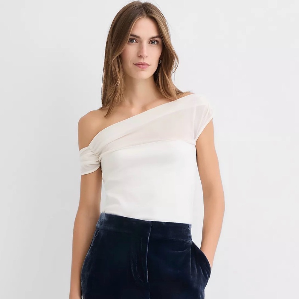 NWT Mesh Ponte Off The Shoulder Top S